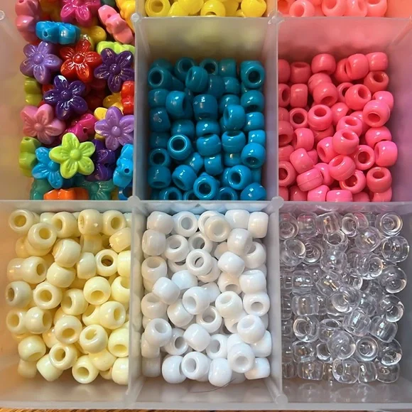 Pony Beads, multiple colors - Picture 5 of 6
